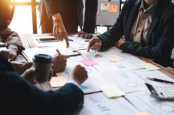 Developing Corporate Identity, Shaping Perceptions, and Effective Influence Strategies