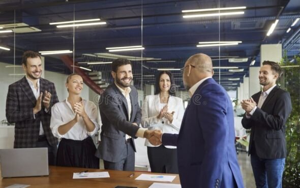 Building Outstanding Business Relationships: Modern Techniques for Results-Oriented Communication