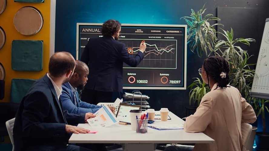 Strategic Financial Management for Non-Financial Professionals: Enhancing Planning and Decision-Making Skills