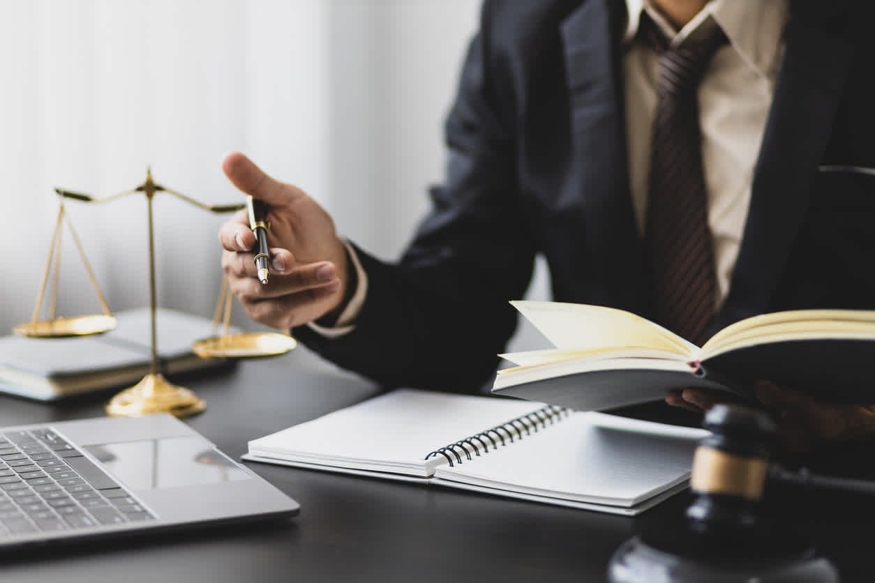 Drafting legal memoranda and correspondence