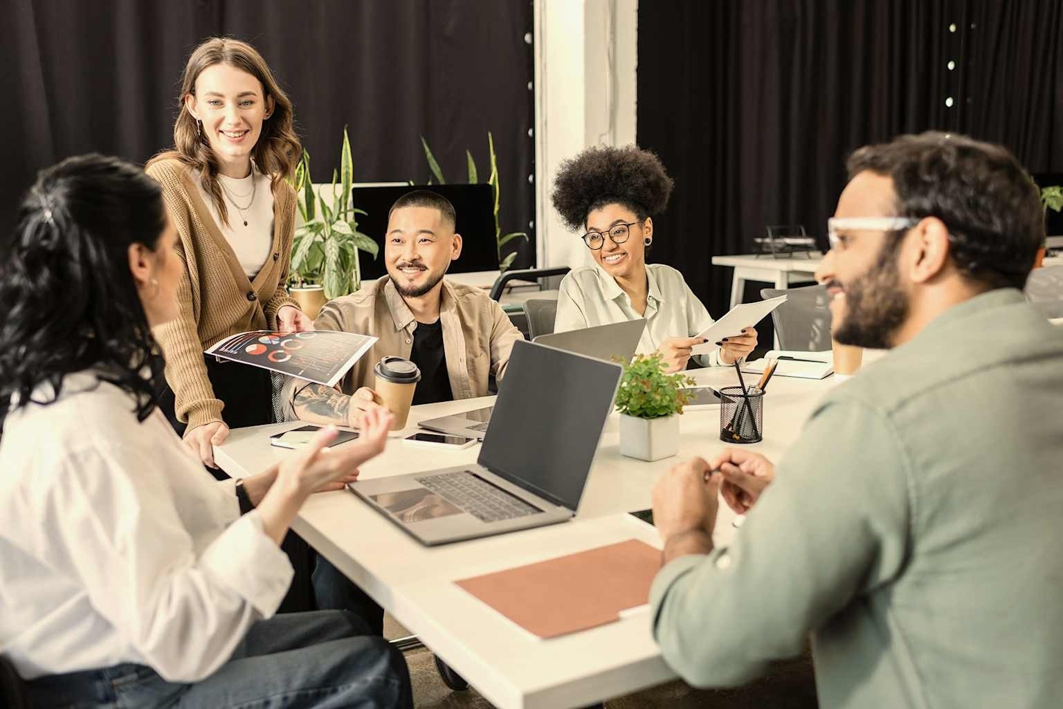 Emotional Intelligence for Workplace Excellence: Enhancing Success and Collaboration