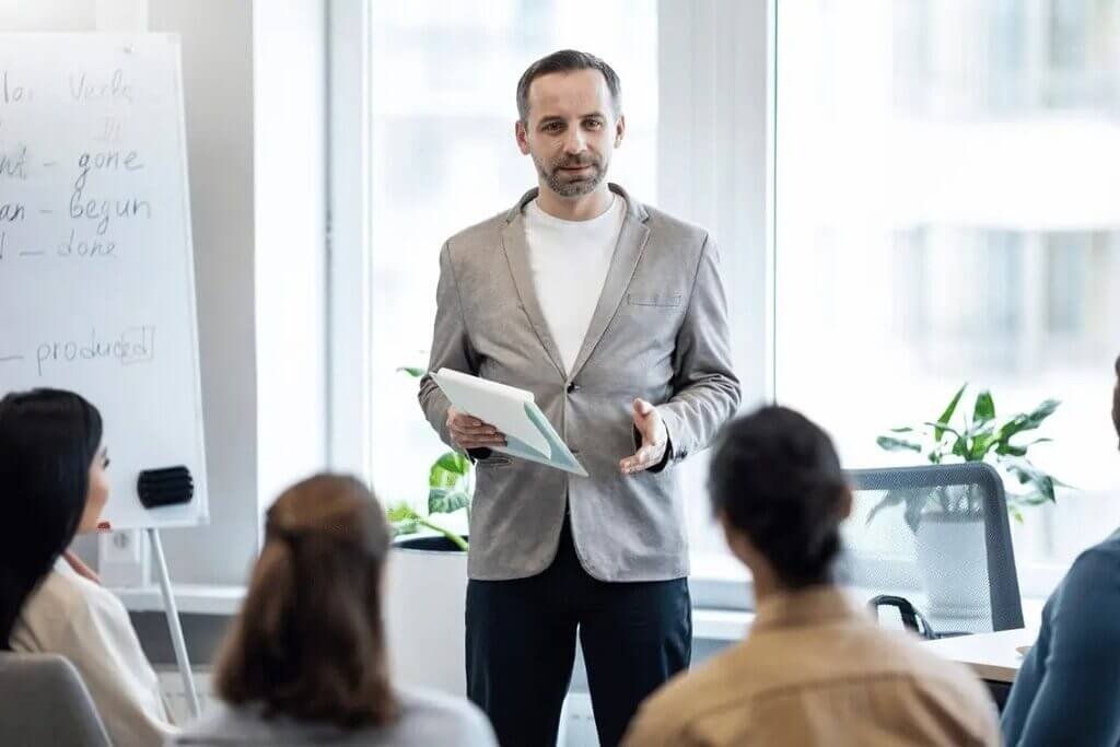 Empowering Self-Management and Leadership Excellence: Comprehensive Training Course