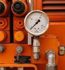 Fluid Machinery Excellence: Operation and Maintenance of Pumps, Compressors, and Turbines