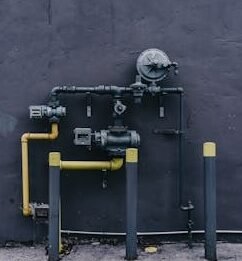Gas Network Analysis: Design, Piping System Application, and Operation Analysis