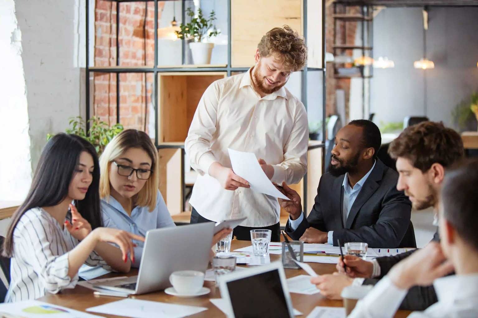 Internal Communication Operating Model, Governance & Content Excellence for Leads