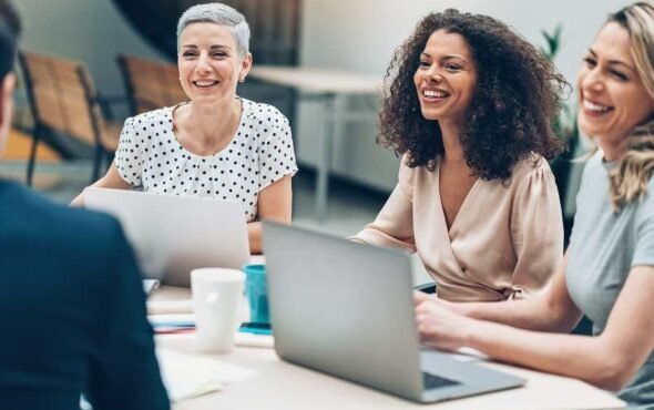 Leading with Emotional Intelligence: Understanding the Psychology of Leadership