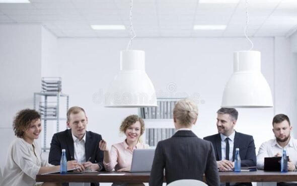 Optimizing Performance: Empowering Senior Managers and Team Leaders