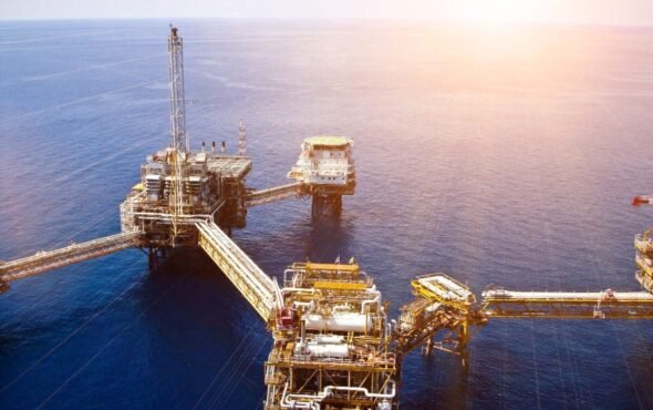 Practical Reservoir Engineering: Applied Techniques and Strategies