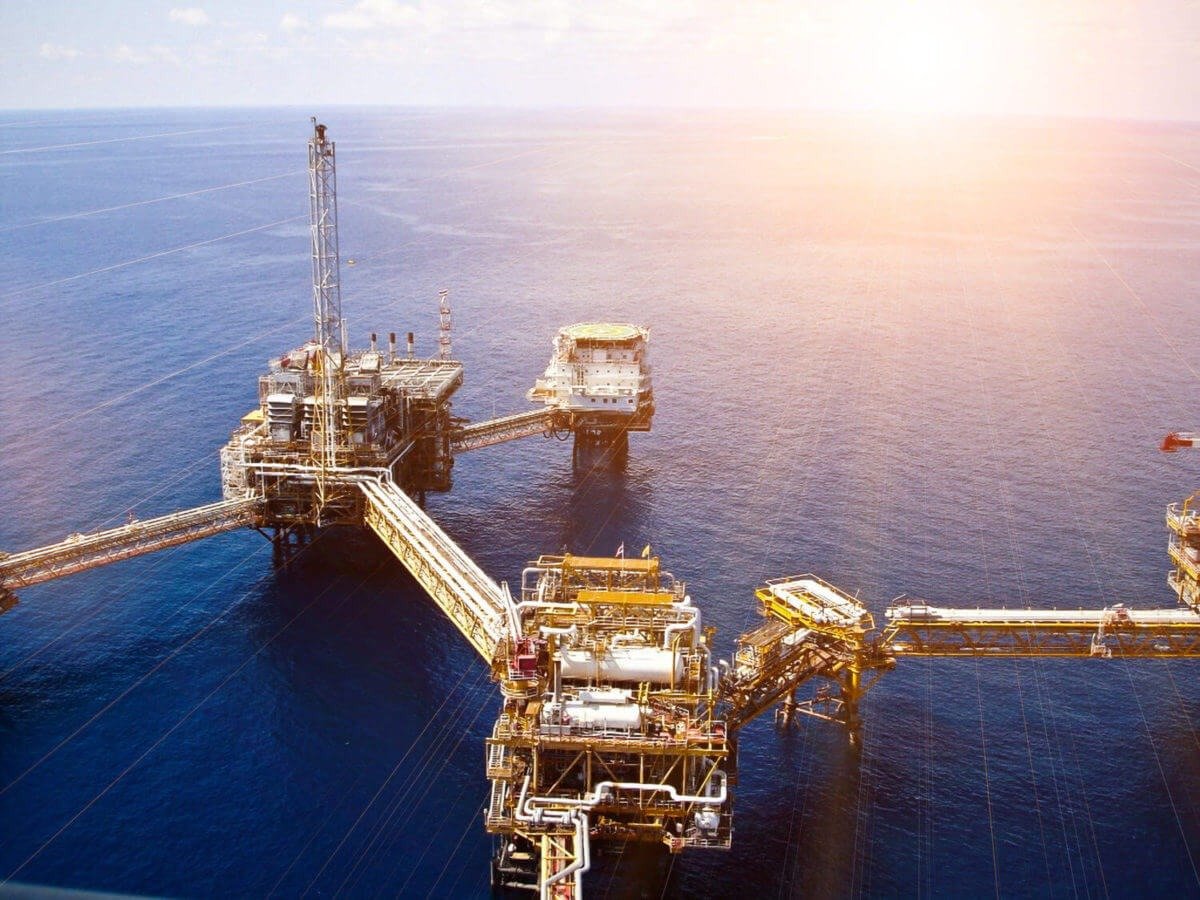 Practical Reservoir Engineering: Applied Techniques and Strategies