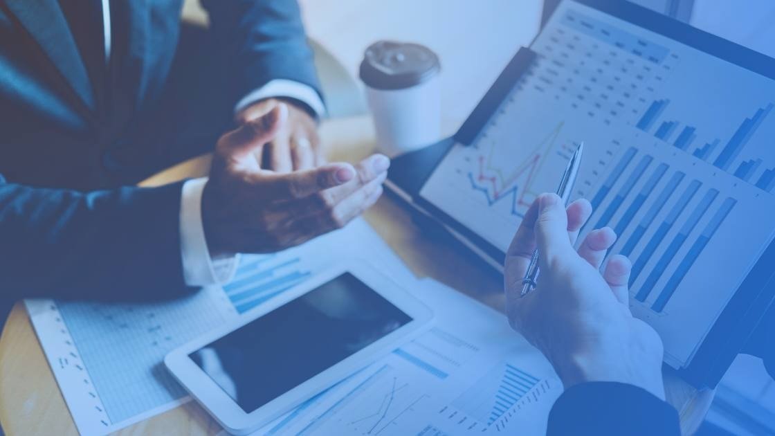 Preparation of planning budgets, internal control and control, and financial analysis