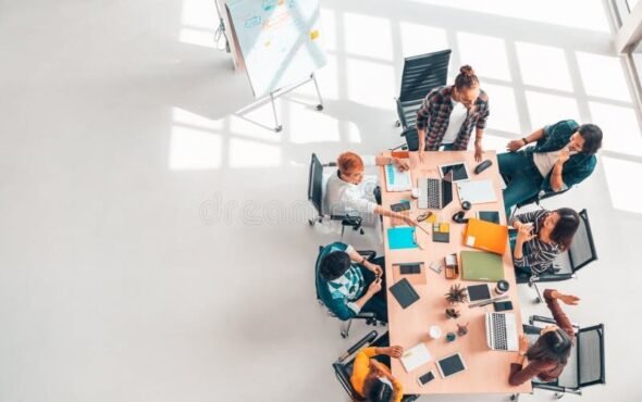 Professional Course in Leading High-Performance Teams: Strategies and Best Practices