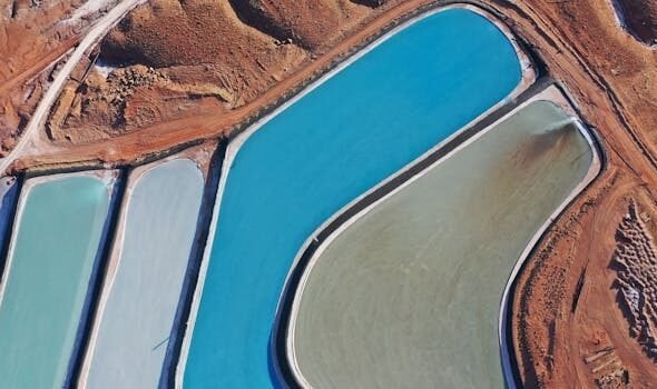 Reservoir Fluid and Rock Analysis: Advanced Techniques and Applications