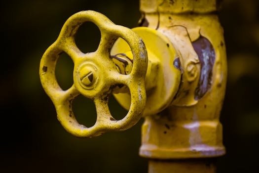 Strategies for Corrosion Control in Gas, Oil, and Water Systems: Comprehensive Training Course