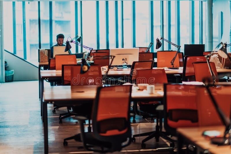 Successful Leadership for New Managers: Essential Training Course