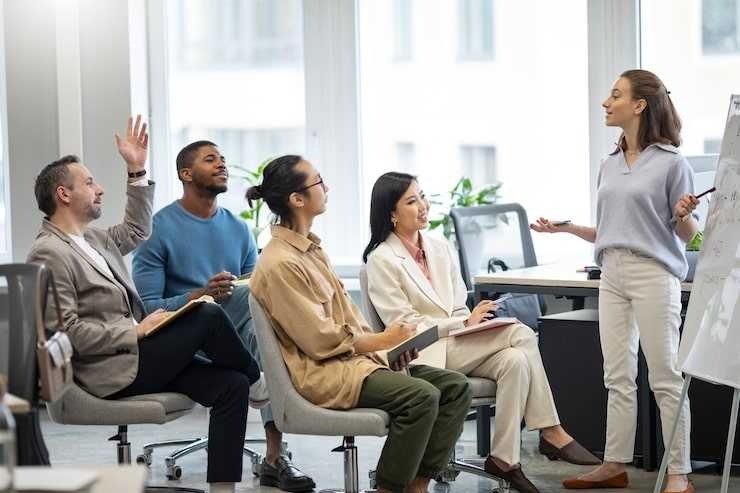 The Complete Course in Leadership & Management: Achieving Excellence in Organizational Leadership